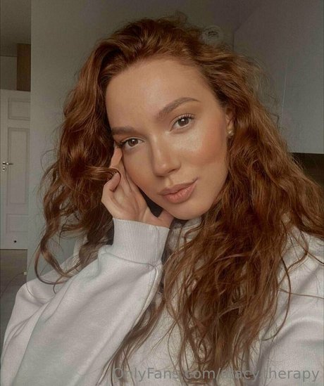 stacy therapy ヌードのポルノスター アーカイブ