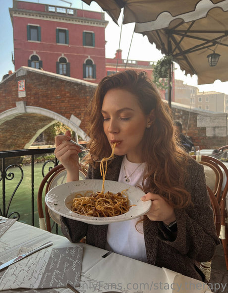 stacy therapy スター 画像