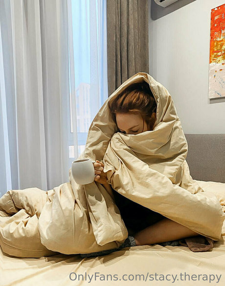 stacy therapy ポルノスター パーフェクト 写真