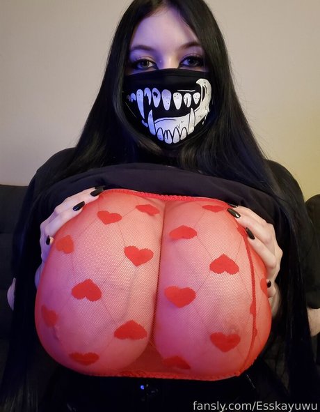 Esskayuwu ポルノスター アーカイブ