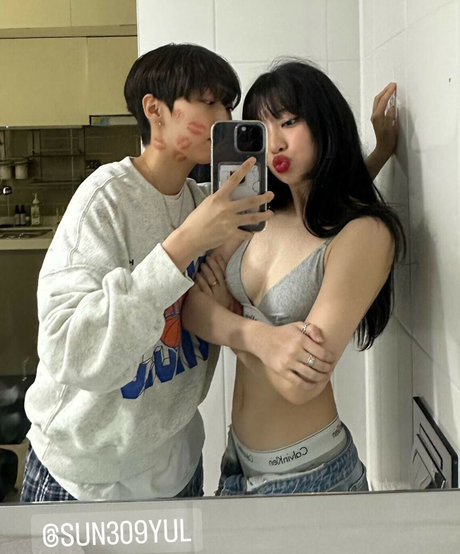 Yujin ポルノスター xxx 写真