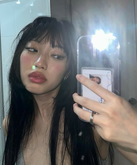 Yujin 素敵なモデル 写真