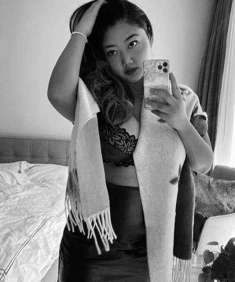 太ももが太いオンリーファンズ ヌード ギャラリー