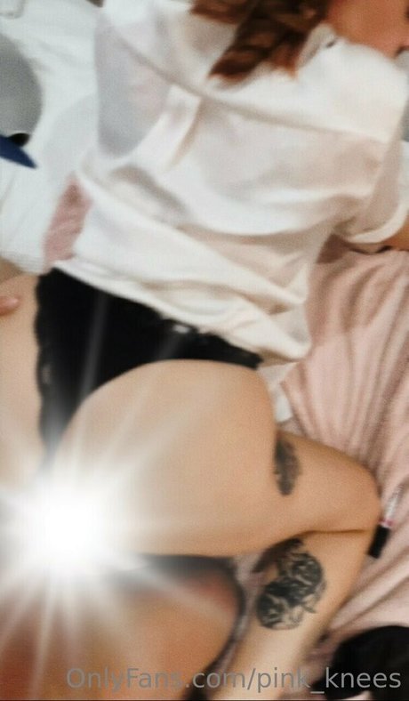 pink knees 美しいスター 写真