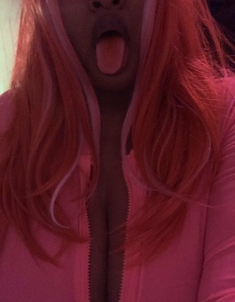 トランス熟女オンリーファンズ ホットセックス 写真