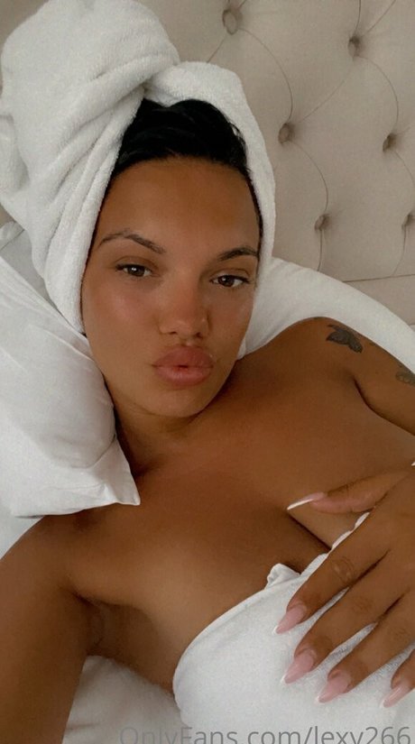 lexy266 セクシーなスター 写真