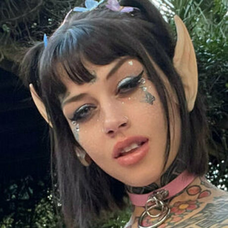 thecottagecoredoll ヌードのポルノスター ギャラリー