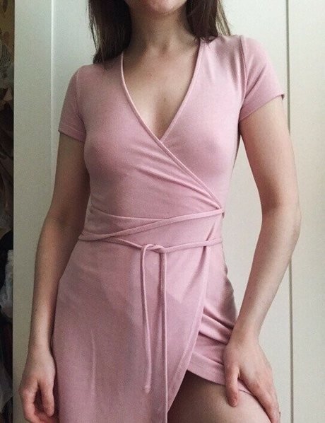 レズビアンマッサージオンリーファンズ アートヌード 写真