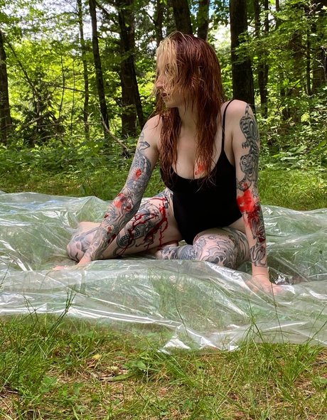 柔軟なティーンオンリーファン ホット裸 画像