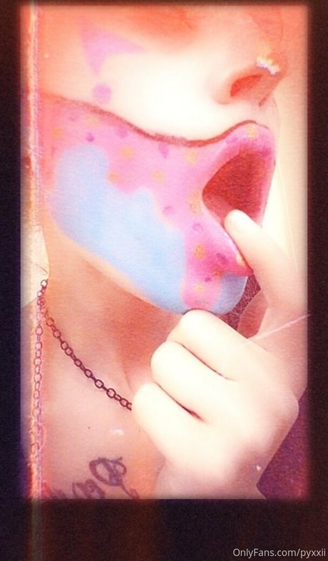 pyxxii アートポルノスター ギャラリー