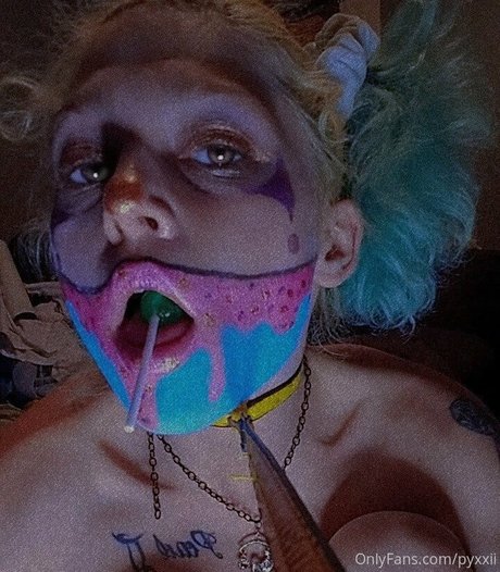 pyxxii 完璧なモデル 写真