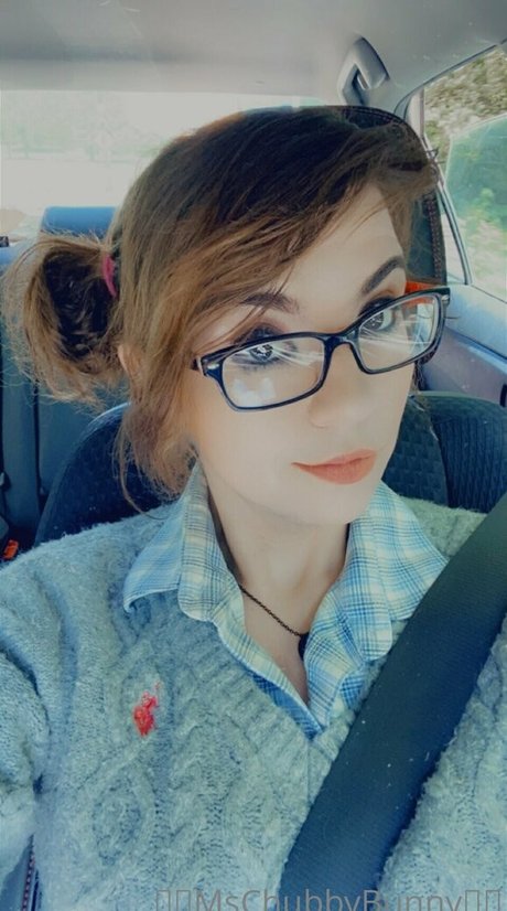 熟女のおっぱいオンリーファンズ ホットxxx 画像