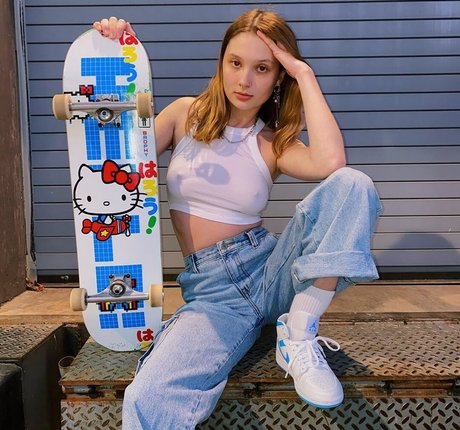 ティーンレズビアンオンリーファンズ セックス アーカイブ