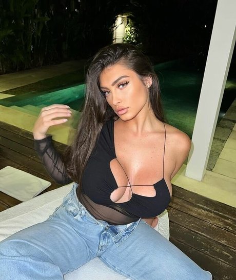 フェラチオ 口内射精 オンリーファンズ ポルノ 画像