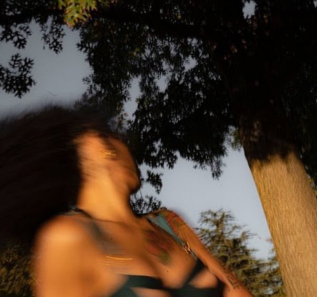 Jahkara Smith ヌードモデル 写真