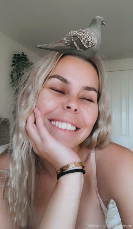 jenniferann アダルトモデル 写真