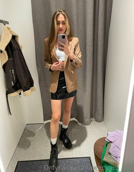 precious mia スター ヌード 写真