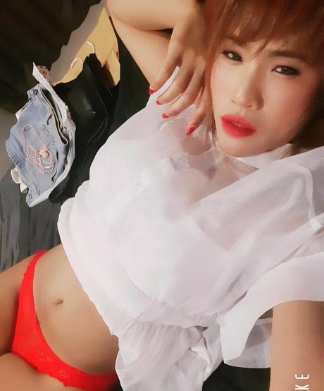 エモな痴女オンリーファンズ 無料xxx 画像