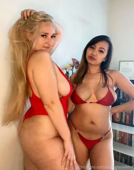 セクシーな妻オンリーファンズ ホットポルノ 写真