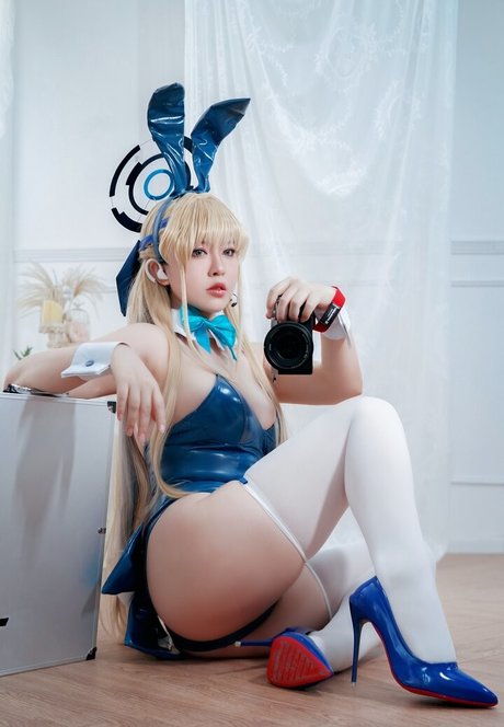 キティ・ウェット・オンリーファンズ パーフェクト 写真