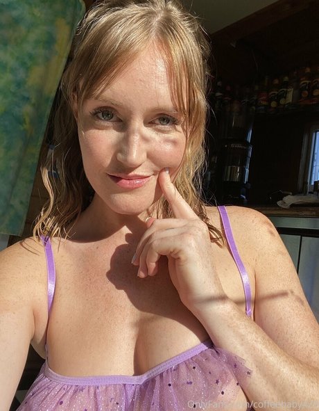 Coffeebaby420 無料のスター 写真