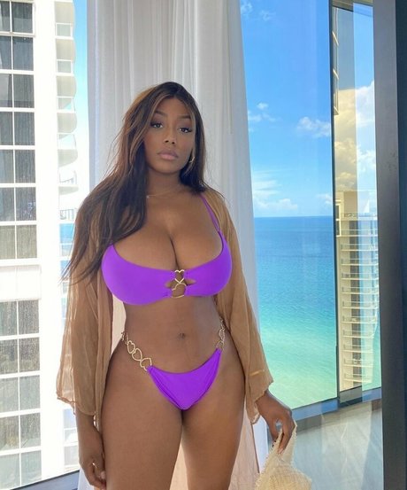 黒檀BDSMオンリーファンズ 裸 画像