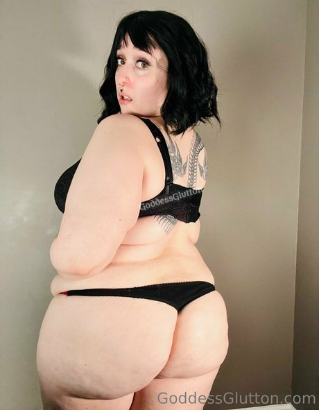 mommyglutton 写真集