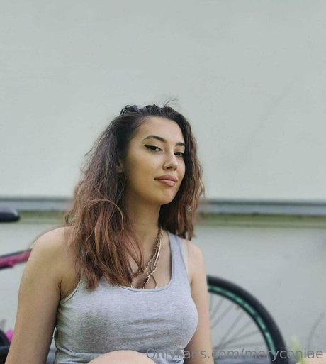 meryconlae モデル 写真