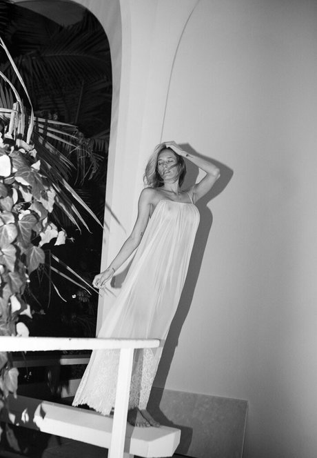 Nataliemaeyoga XXXモデル 写真