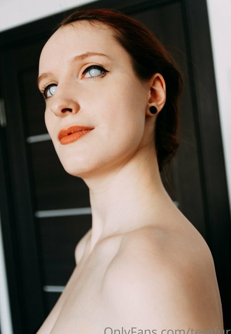 モデルファックオンリーファンズ 美しいヌード 画像