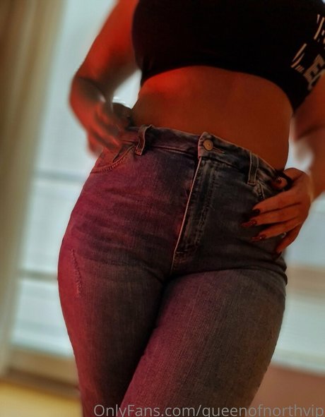 queenofnorthvip アダルト女優 写真