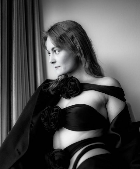 Lea Van Acken ポルノスター 高品質 画像