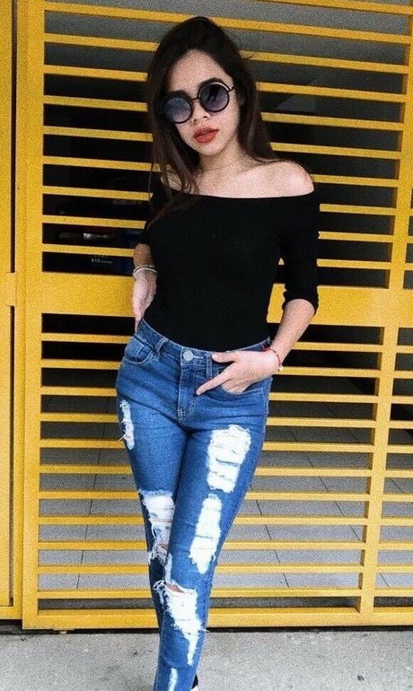 Lizeth Tenorio セックス女優 アーカイブ