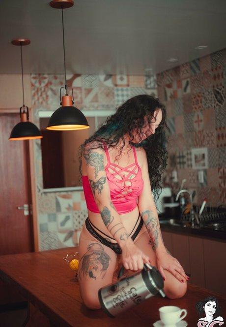 BBWオンリーファン セクシー裸 写真