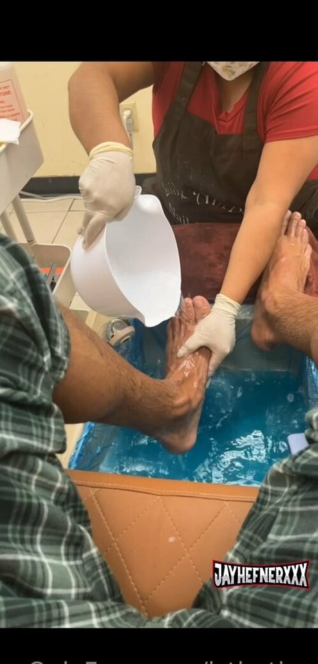 マッサージセラピストオンリーファンズ ホットセクシー 写真