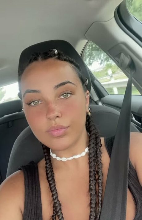 レズビアンマッサージオンリーファンズ ホットポルノ 写真