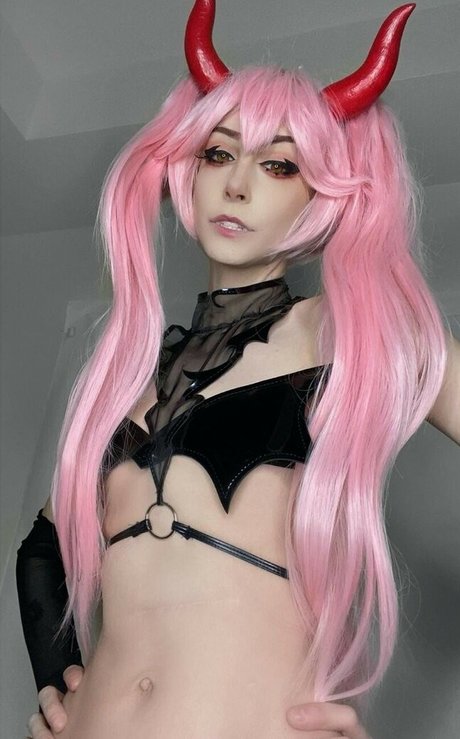 Putrid Cosplay ヌードモデル 写真