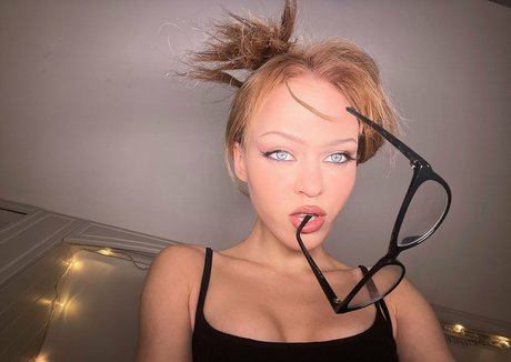 ポルノオンリーファンズ 裸 写真