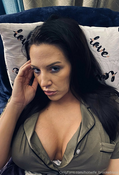 黒人のオンリーファンズ ホットxxx 画像