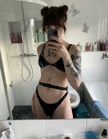 Triss808 完璧なポルノスター 写真