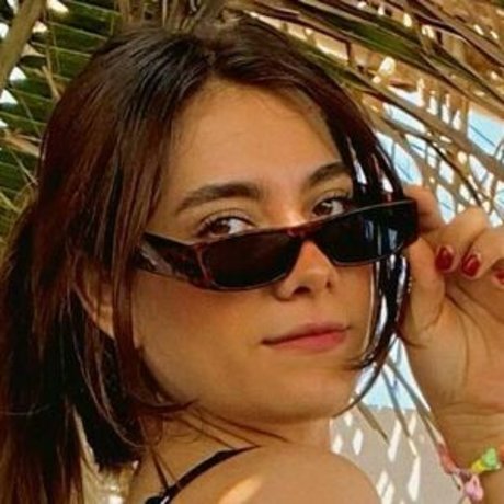 Nicole Navarrete ポルノスター エロティック 画像