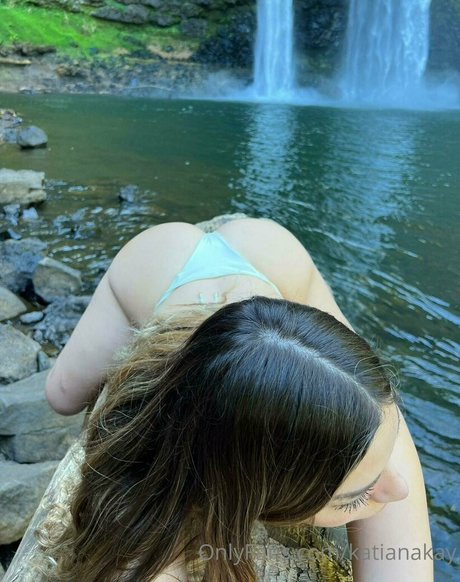 妻のアナルオンリーファンズ 美しいヌード 写真