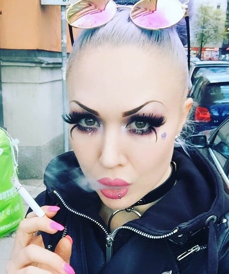 My Little Vronie ヌードのポルノスター 画像