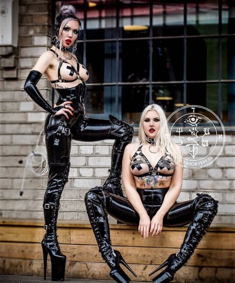 黒人女性のオンリーファンズ エロ 画像