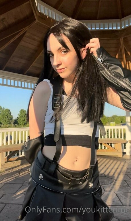 痴女妻オンリーファンズ ポルノ 画像