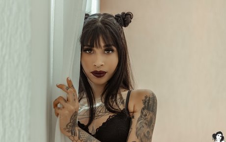 Myllaka SG ポルノスター セックス 画像