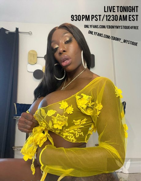 ebonymystique4free ポルノ女優 ギャラリー