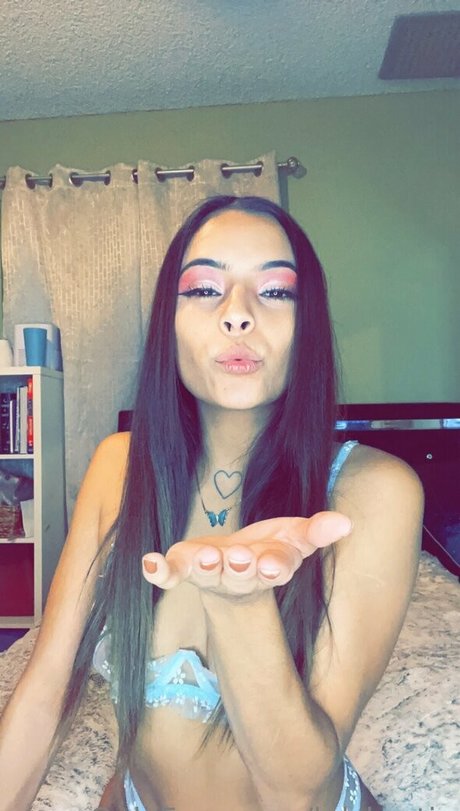 lulshortie 完璧なポルノスター ギャラリー