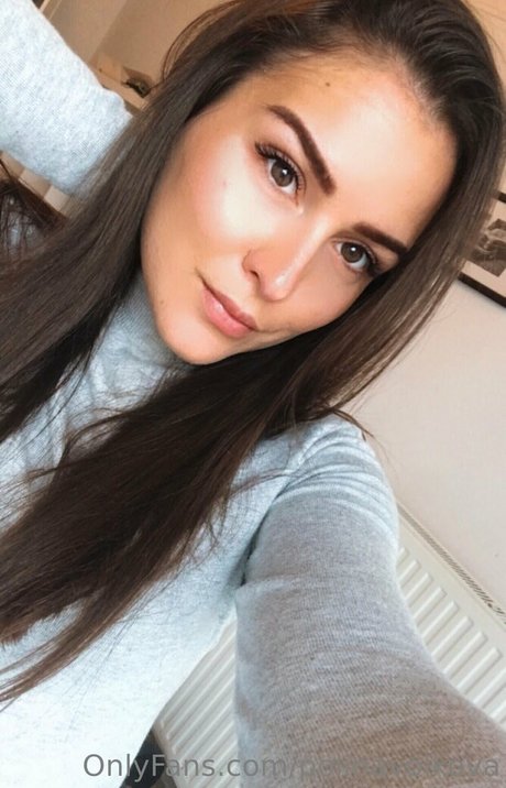 貞操帯オンリーファンズ 無料 画像