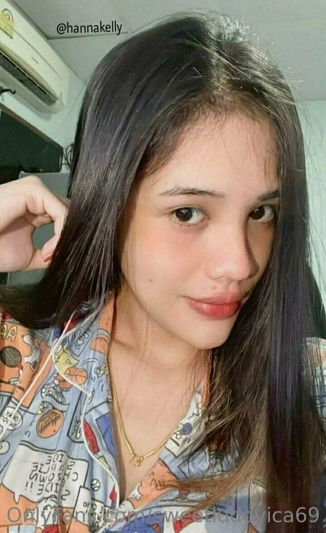 シャワー3P オンリーファンズ ホットセクシー 写真